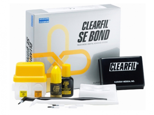 clearfil se bond kompleet (productfoto)