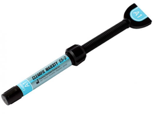 clearfil majesty es-2 c2 spuit 3.6 (productfoto)