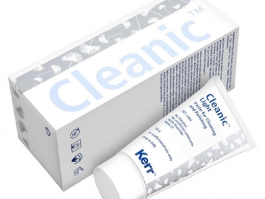 cleanic in tube met fluoride light 100 (productfoto)